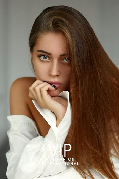 Annabelle - young London escort 6