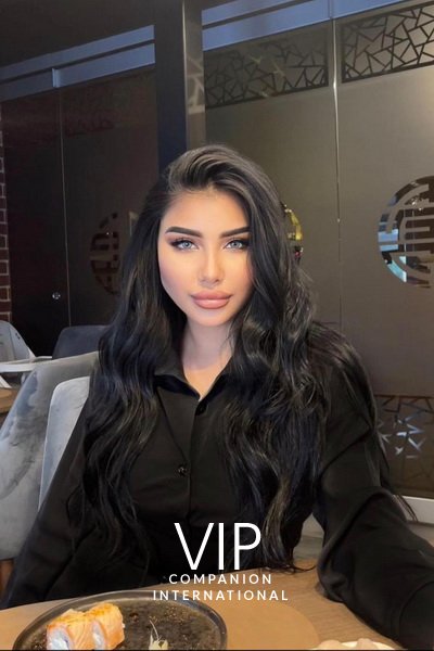 Arletta - brunette Dubai escort 6